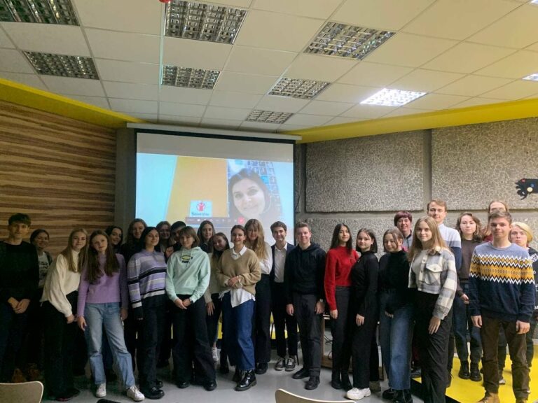 Проведеного зустріч з підбиття підсумків дослідження з протидії насильства щодо дітей, проведеного спільно з Офісом Омбудсмана України та міжнародної організації Save the Children in Ukraine