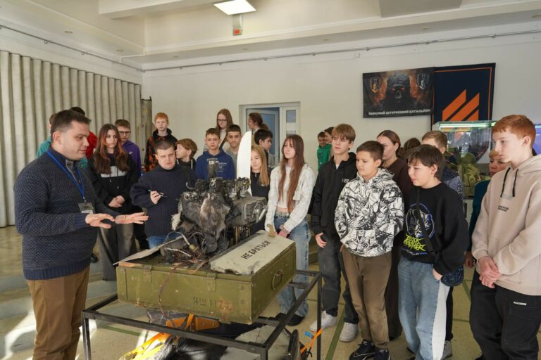 Відкриття унікальної виставки «Уроки війни»