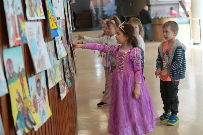 Відкриття виставки малюнків фіналістів XIV Всеукраїнського конкурсу «Охорона праці очима дітей»