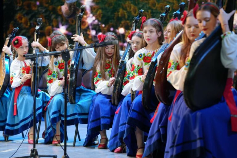 Київський Палац дітей та юнацтва вітає переможців Міжнародного фестивалю-конкурсу бандурного мистецтва Bandura Unites the World