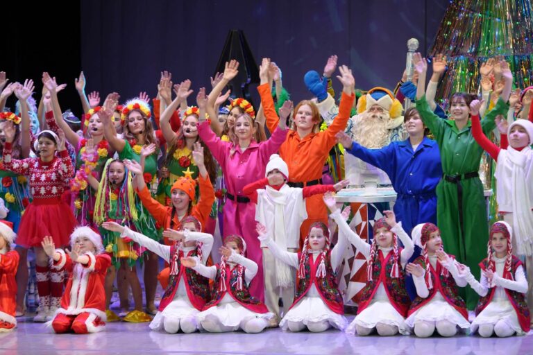 Код ялинкових пригод: у КПДЮ стартувала новорічна дивовижа!