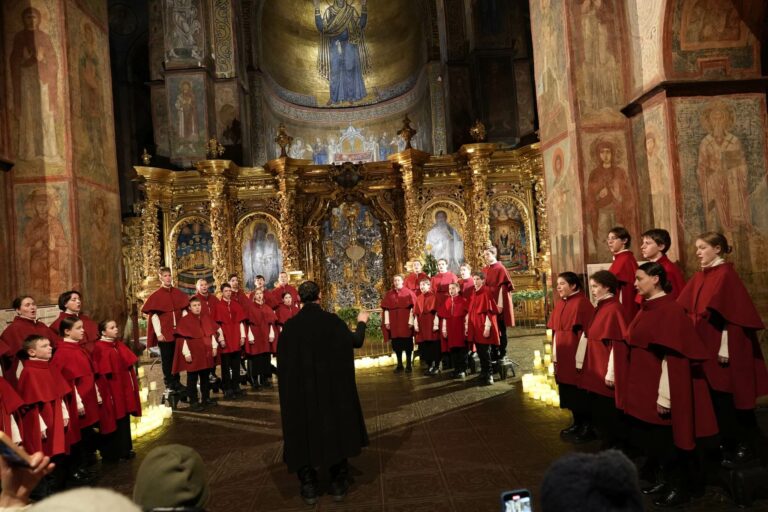 Софія Київська знову почула найчистіші дитячі голоси України