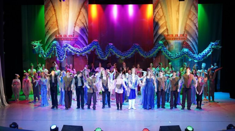 Ансамбль “Фламінго” подарував глядачам сценічну магію