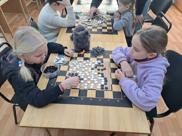 Навчальна ліга ґо відкрила сезон яскравими поєдинками