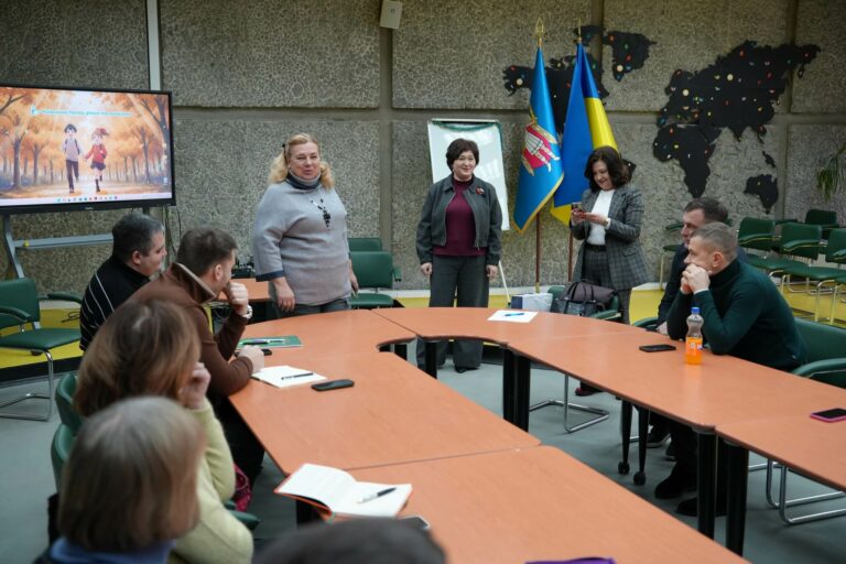 Київський Палац дітей та юнацтва презентував ключові проєкти освітянам столиці