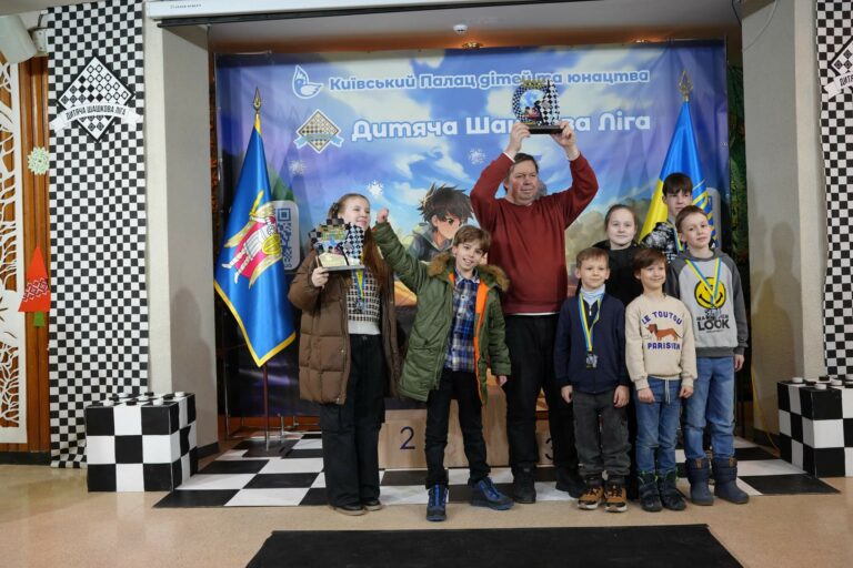 Тренер, чиї учні підкорюють світ: Віктор Коваленко отримав звання найкращого