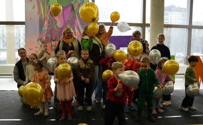 Драйвово, насичено та яскраво розпочався перший день Відкритого Київського фестивалю ігромайстерності «FunFest. Гра скликає друзів»