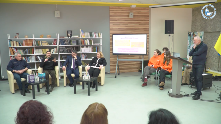 «Уроки війни»: діалог про ідентичність, стійкість і майбутнє