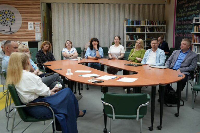 Київський Палац дітей та юнацтва об’єднав освітян у межах проєкту «Освітні діалоги»