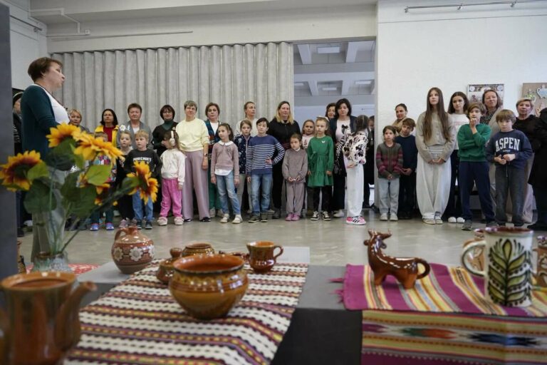 Відкриття виставки «Феномен васильківської майолики»